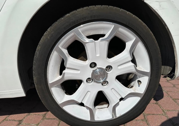 Peugeot 208 cena 23200 przebieg: 211734, rok produkcji 2015 z Ryki małe 631
